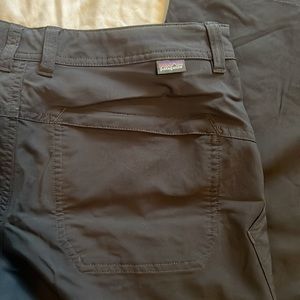 Patagonia convertible roll up Quandary Pants